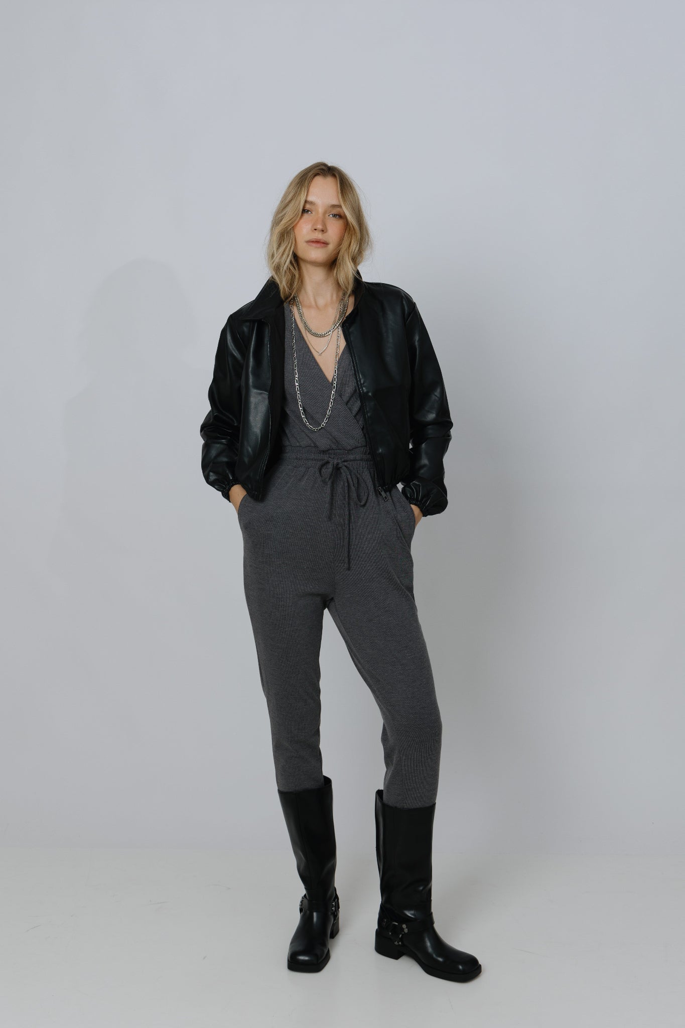 ז'קט בומבר עור טבעוני