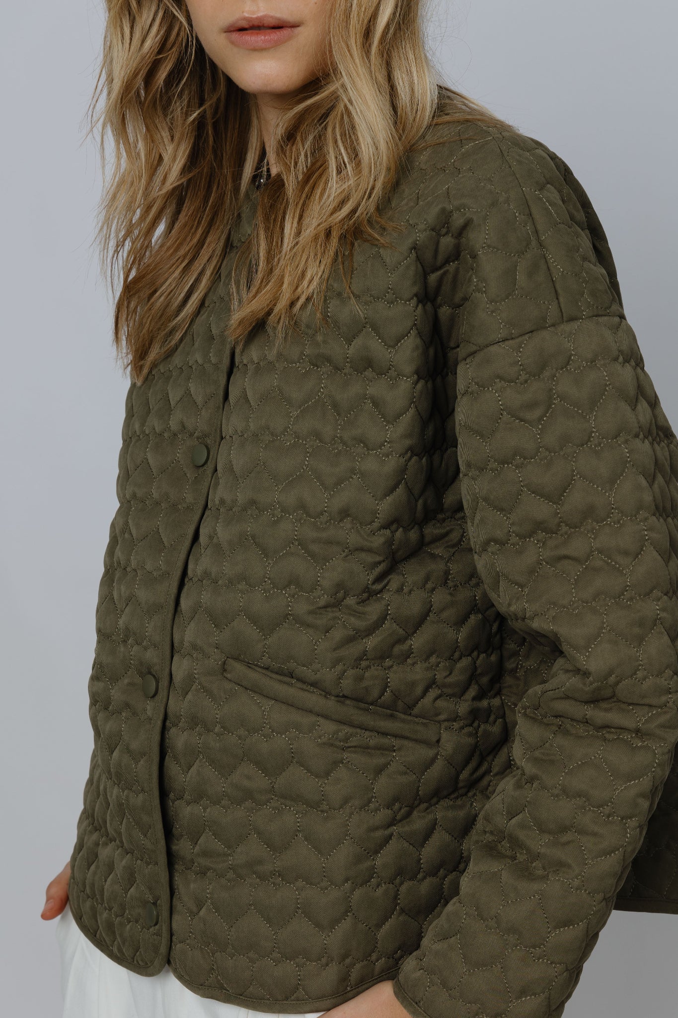 ז'קט קווילט לבבות