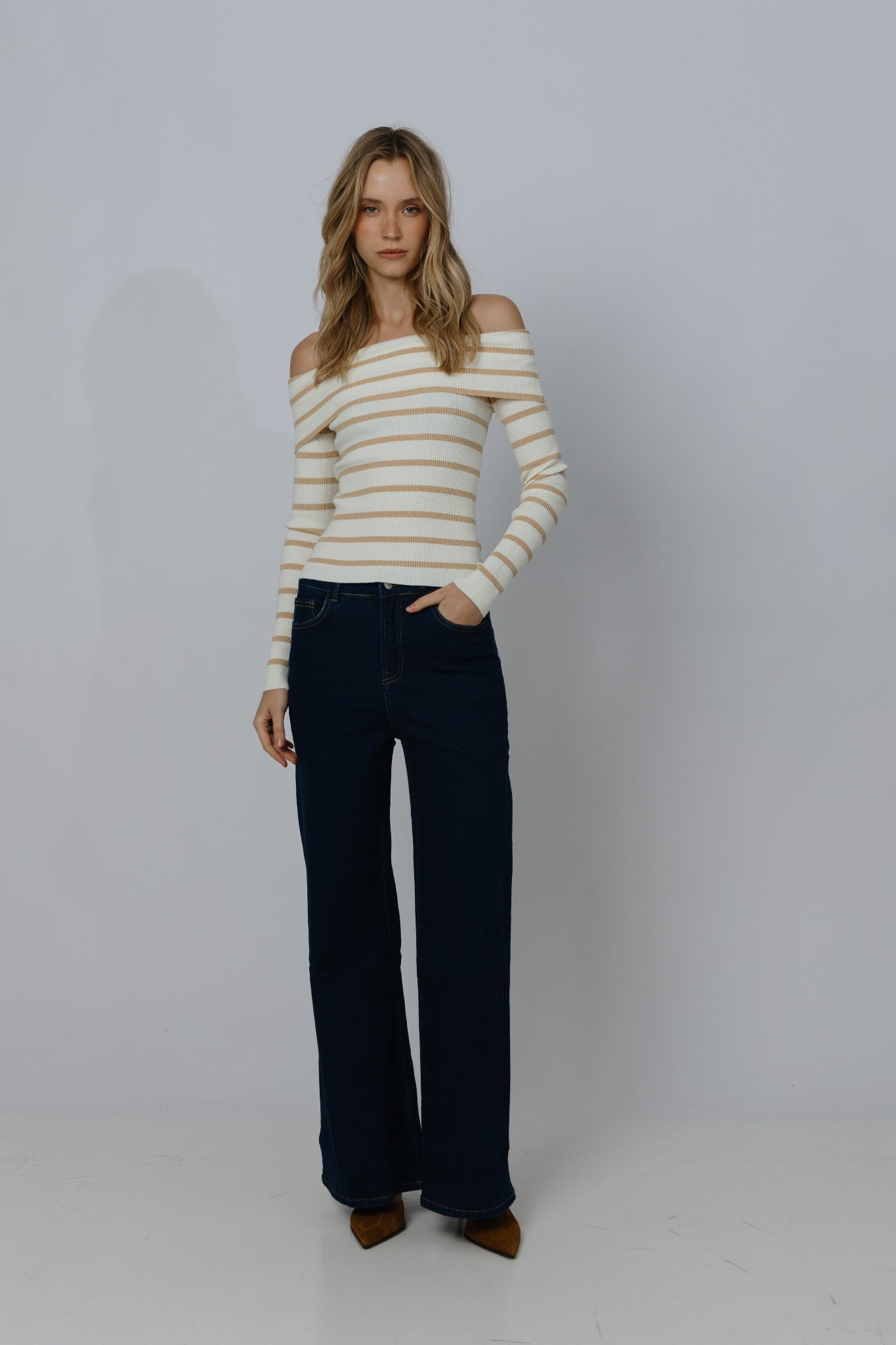 סריג פס אוף שולדר