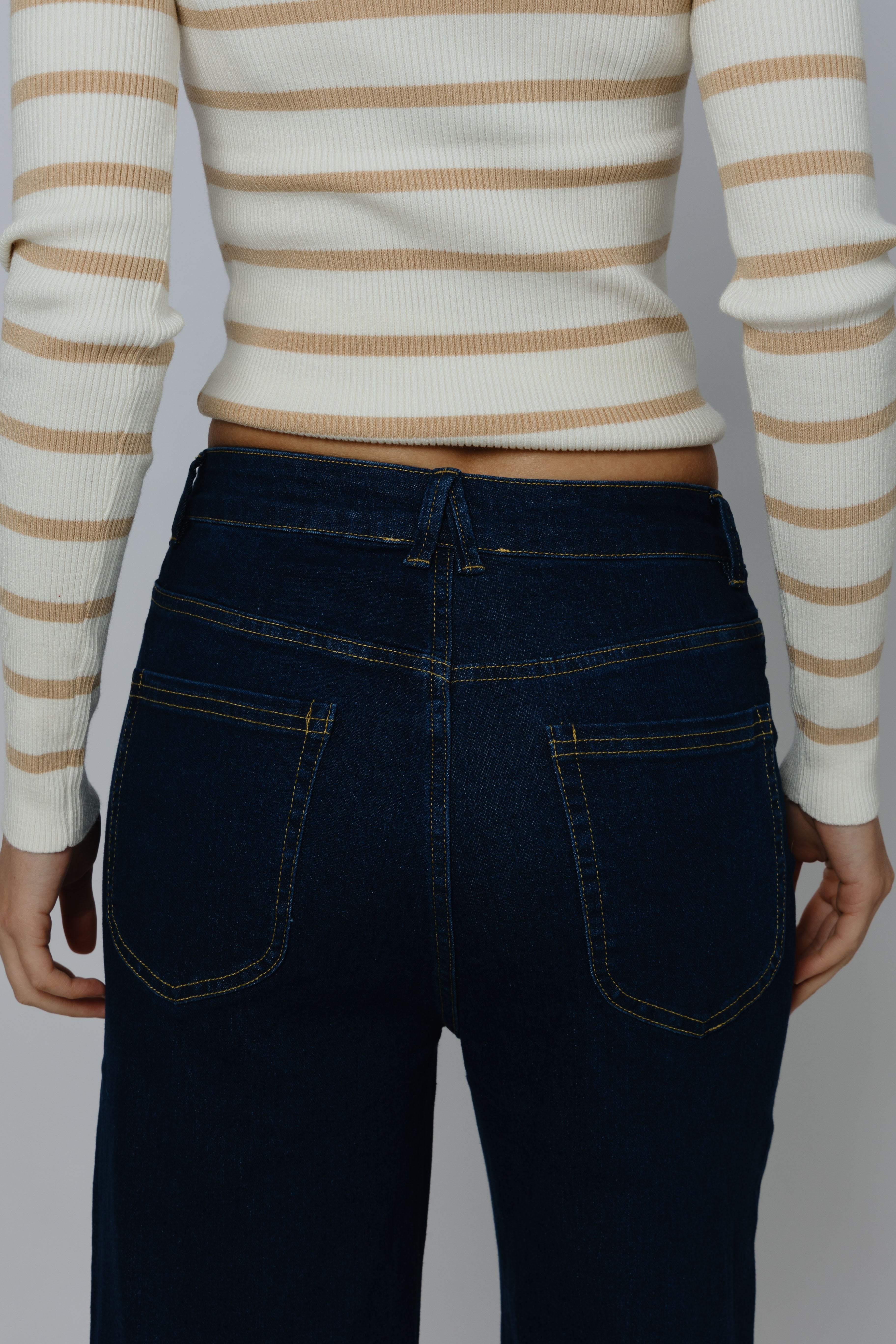 ג'ינס גבוה גרייס