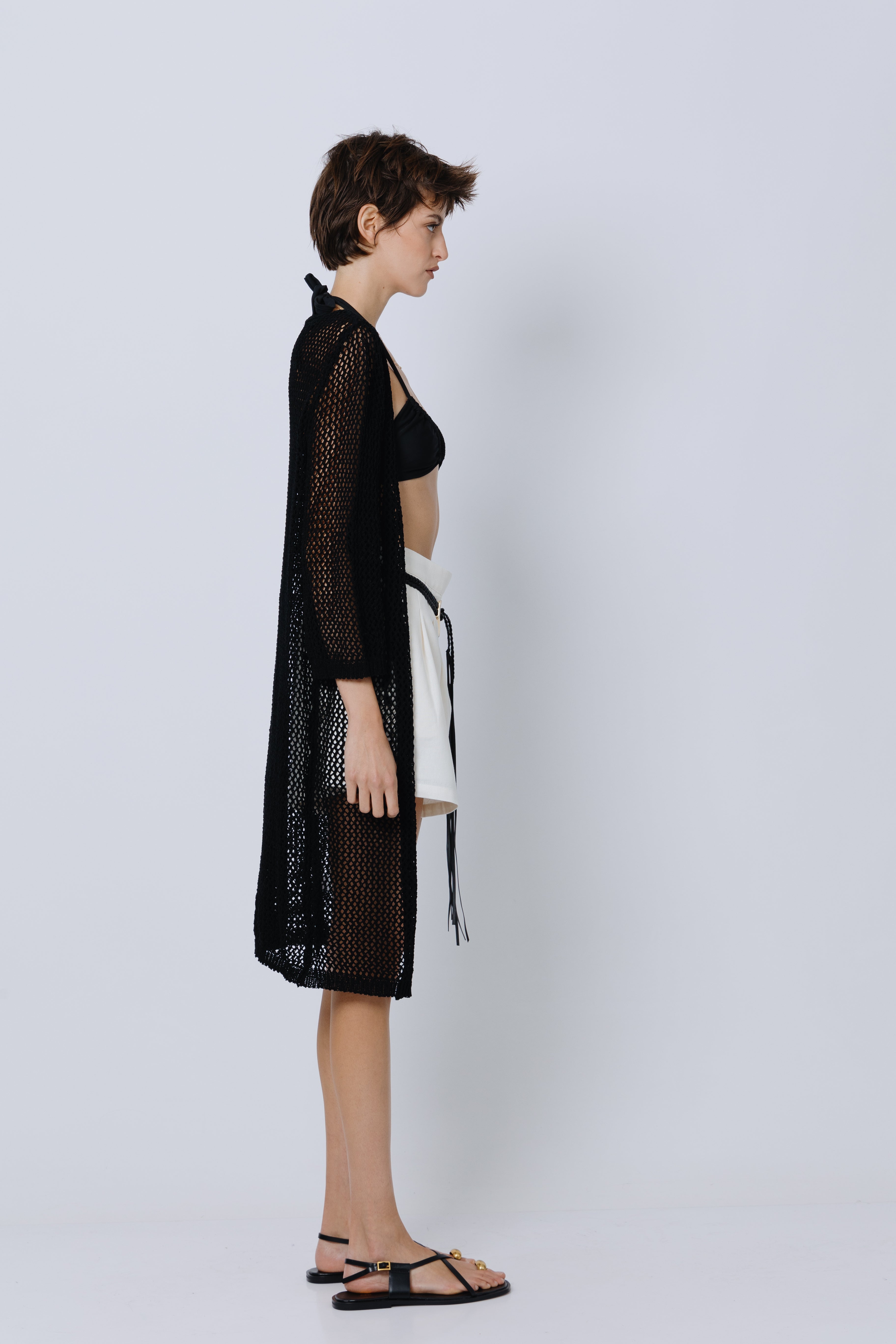 עליונית קרושה שחורה ריזורט