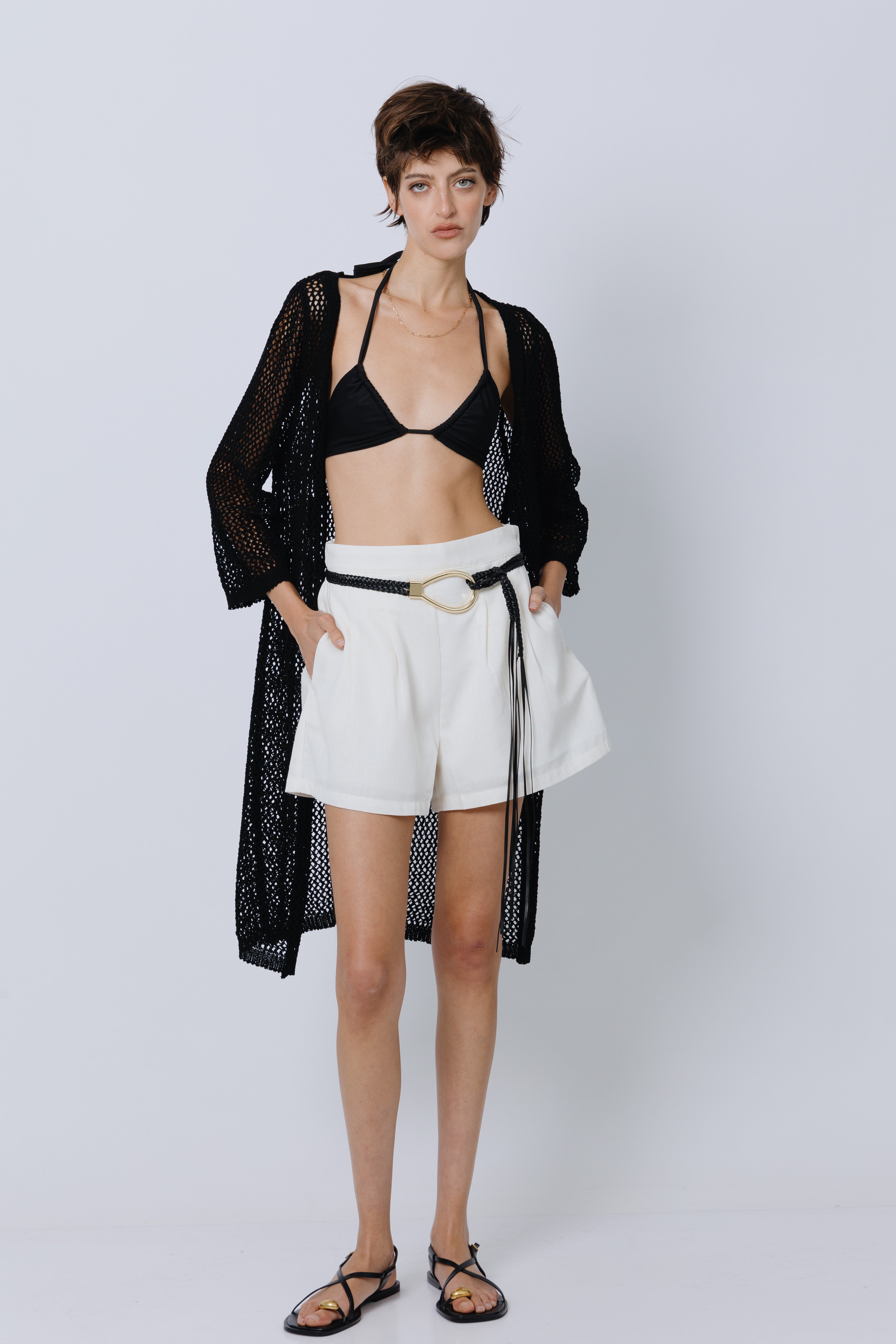 עליונית קרושה שחורה ריזורט