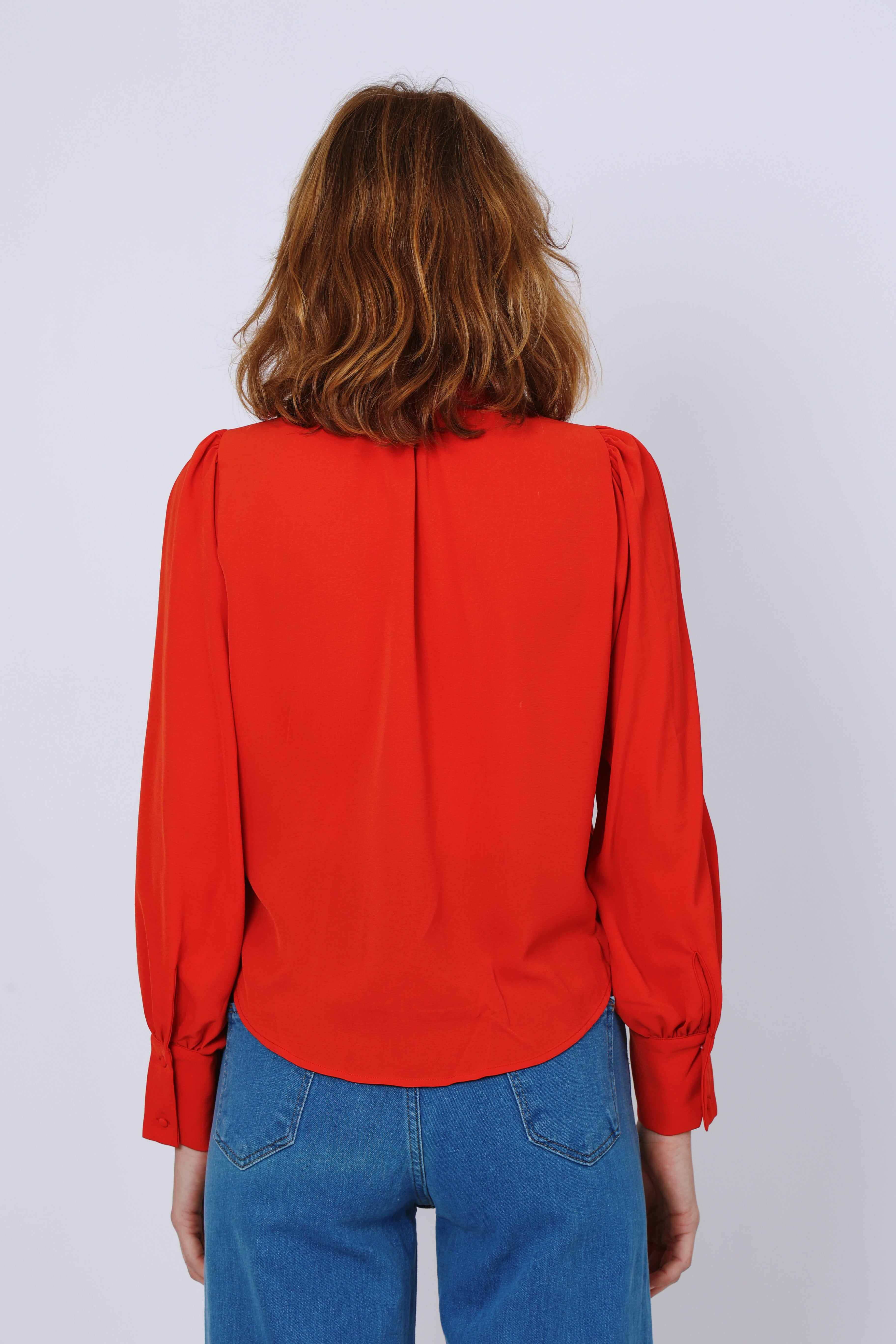 חולצת לייזה