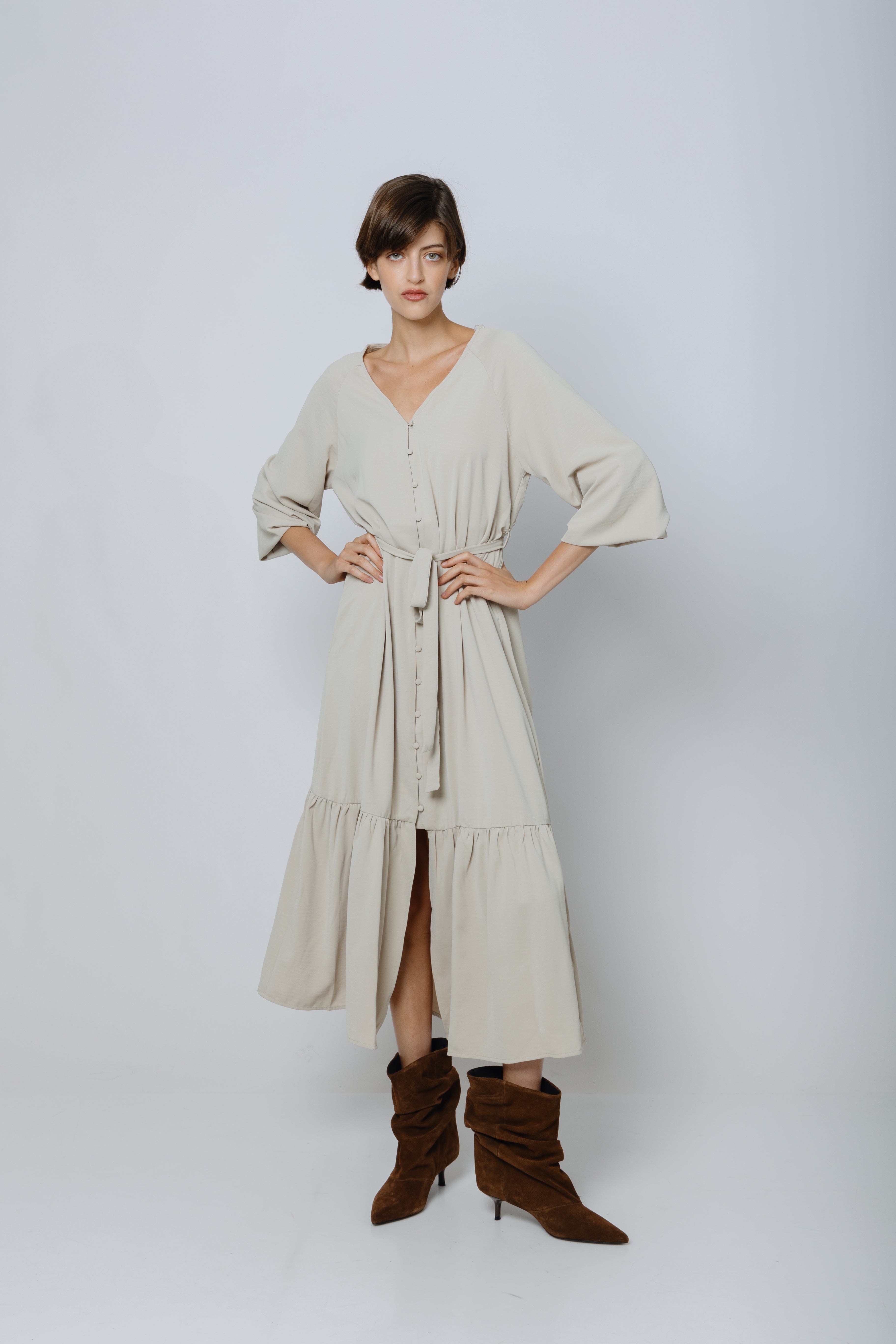 שמלת מקסי כפתרה אלמה