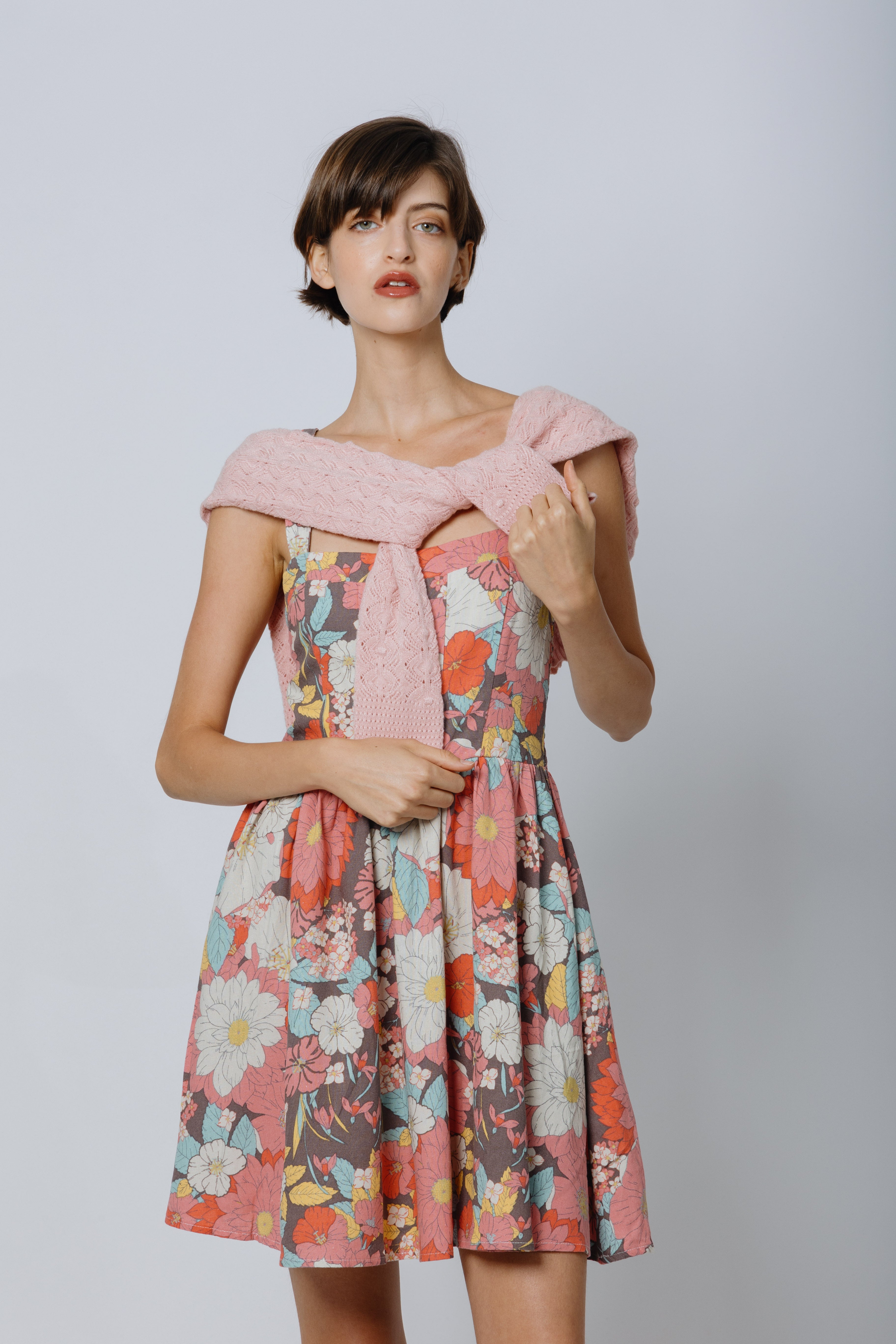 שמלת מיני פשתן פלורה