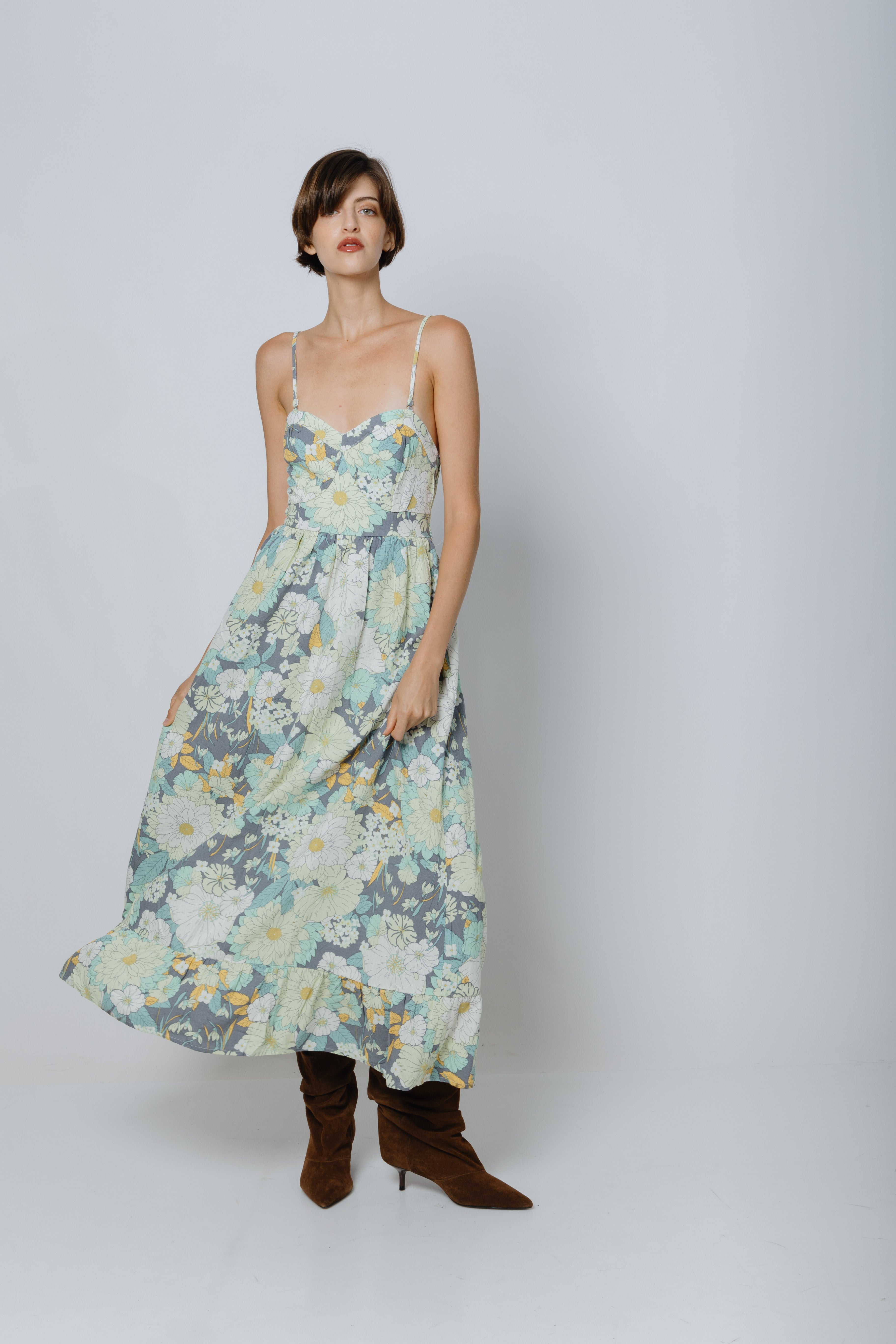 שמלת פלורה פשתן