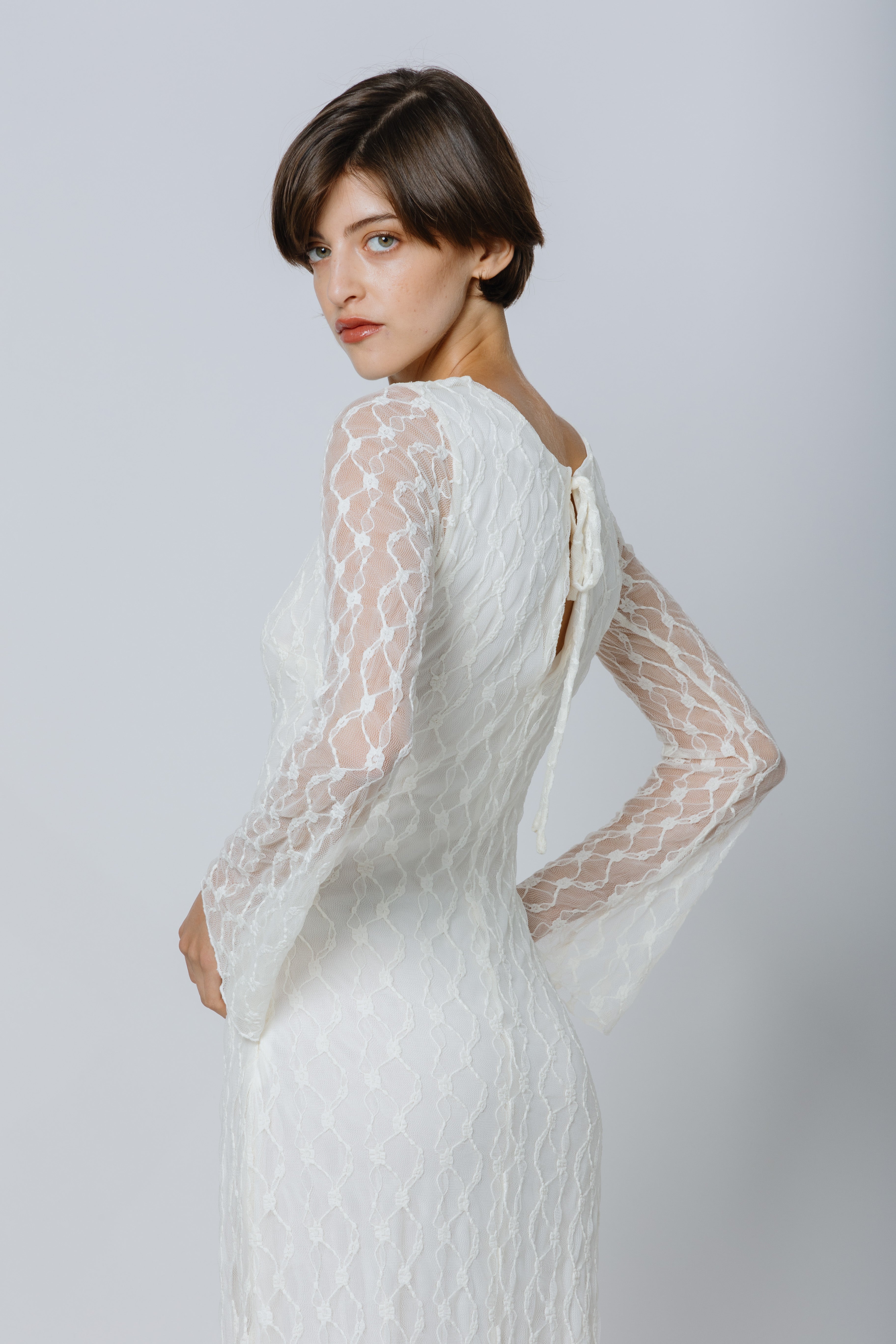 שמלת תחרה שמנת מקסי ג'וזפין