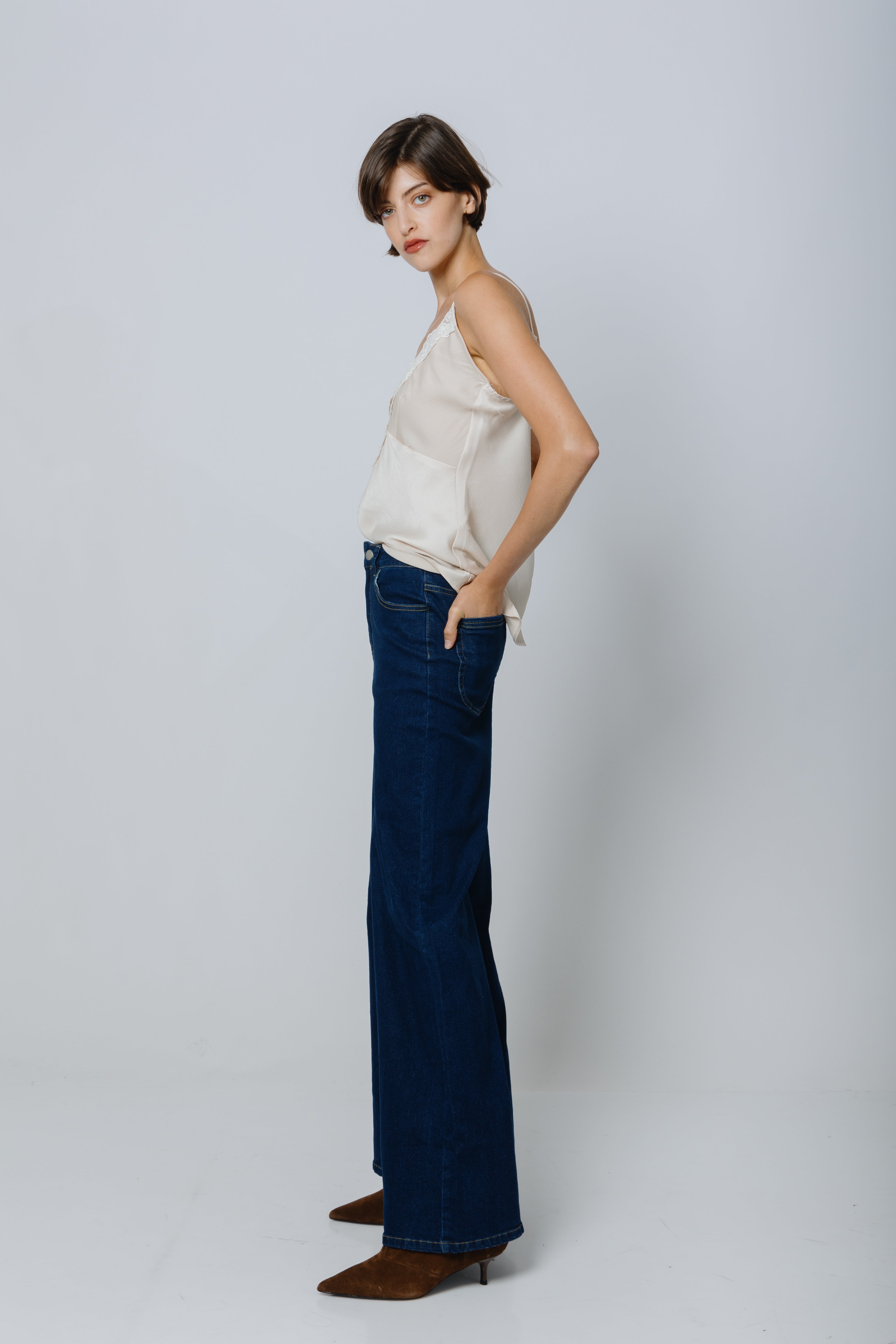 גופית לינג'רי פנינה