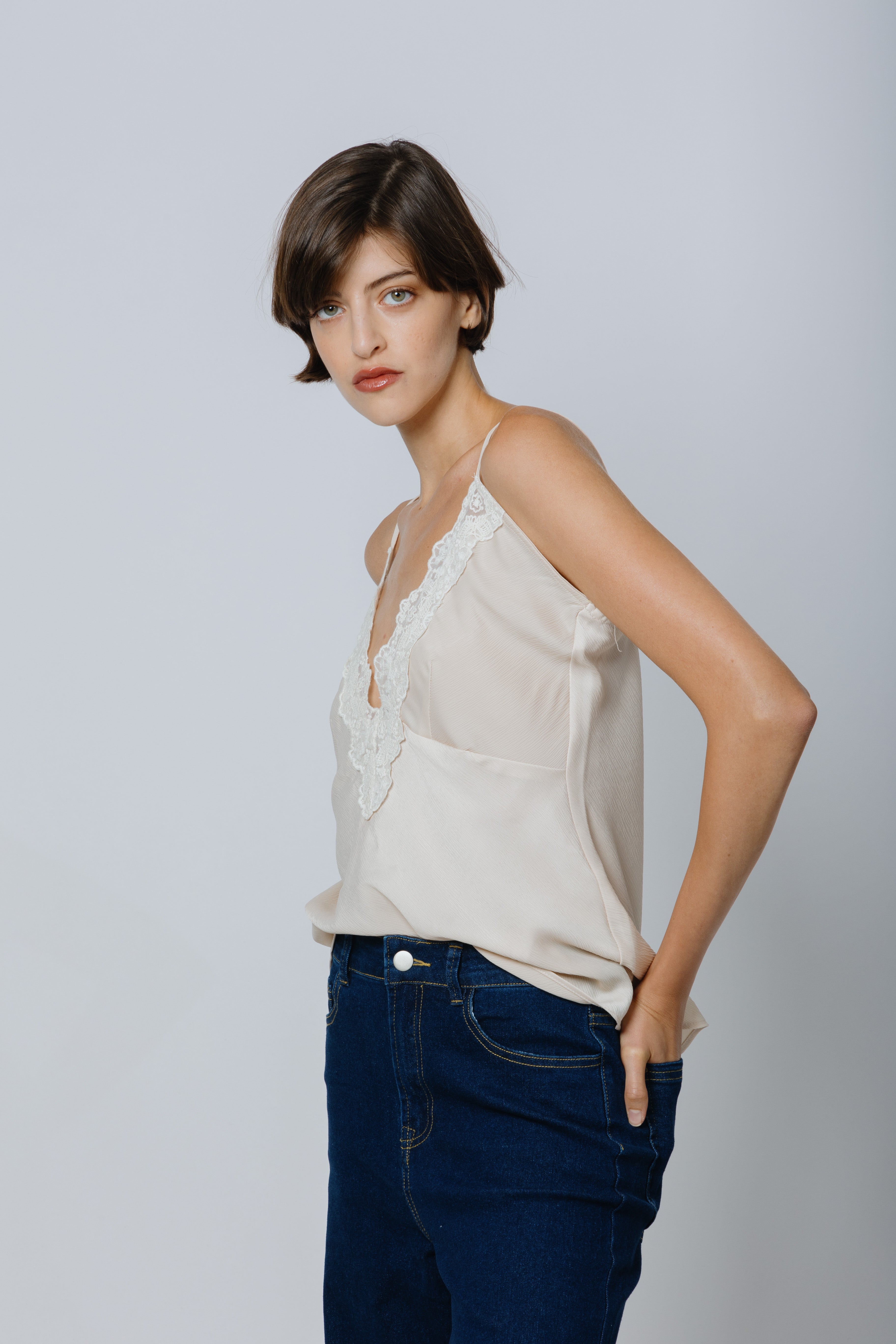 גופית לינג'רי פנינה