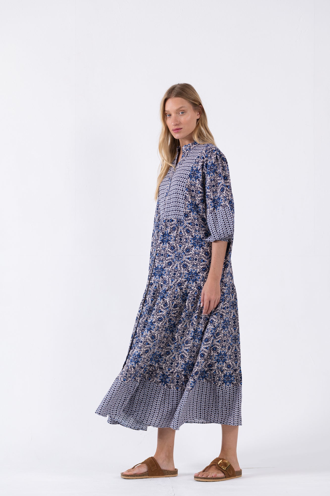 שמלת דפוס סלינה