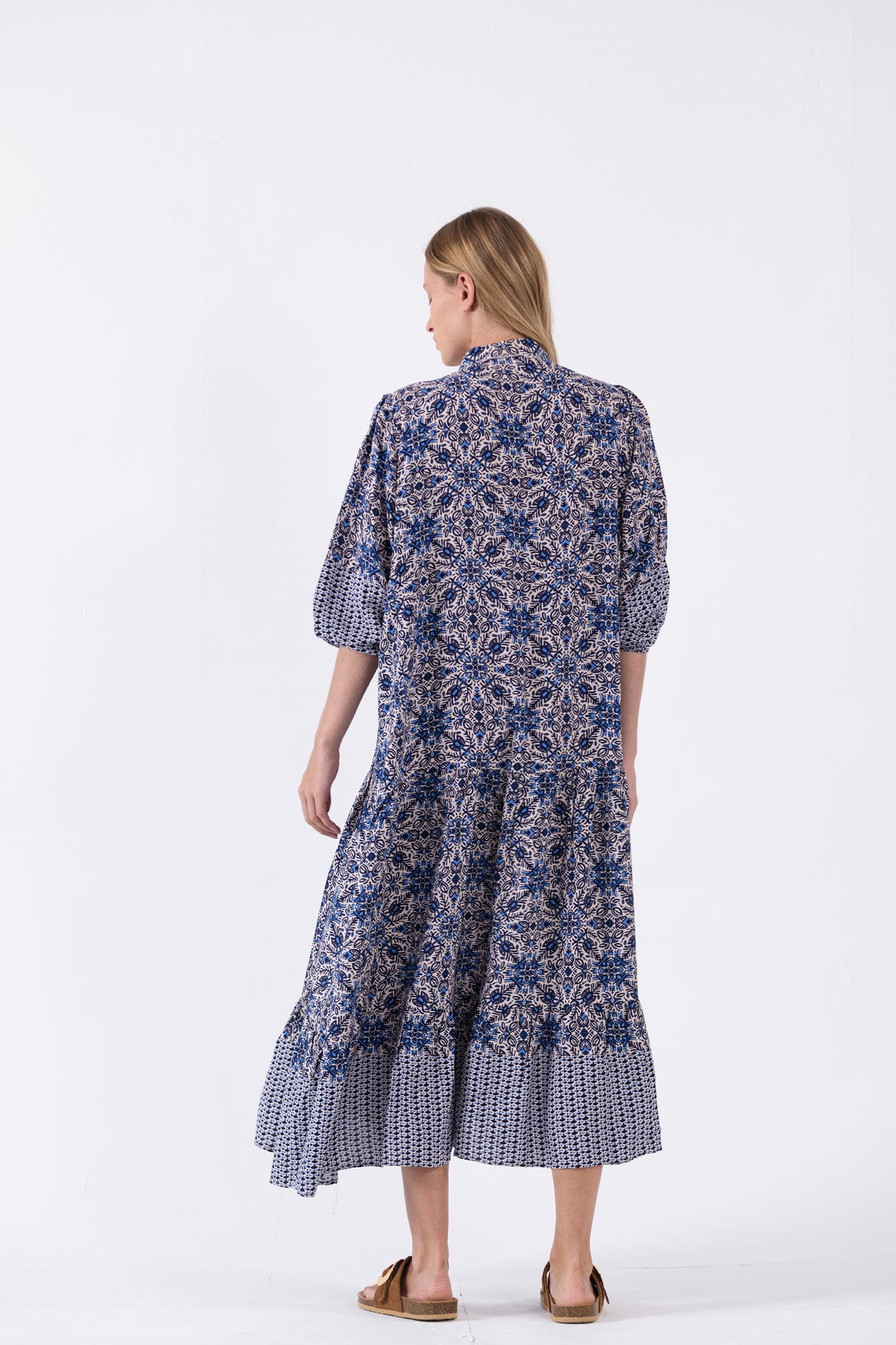 שמלת דפוס סלינה