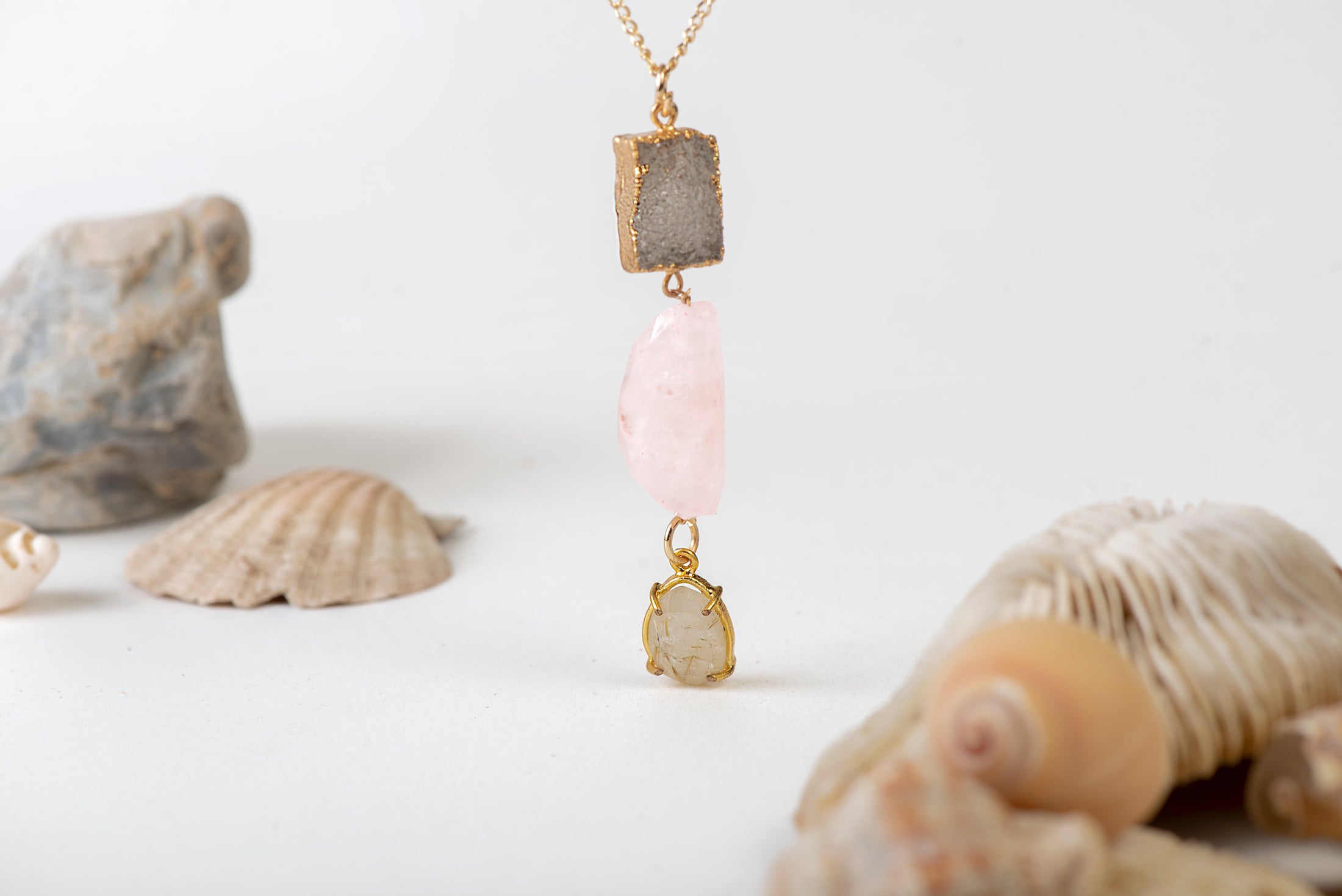 צמד שרשראות פראג