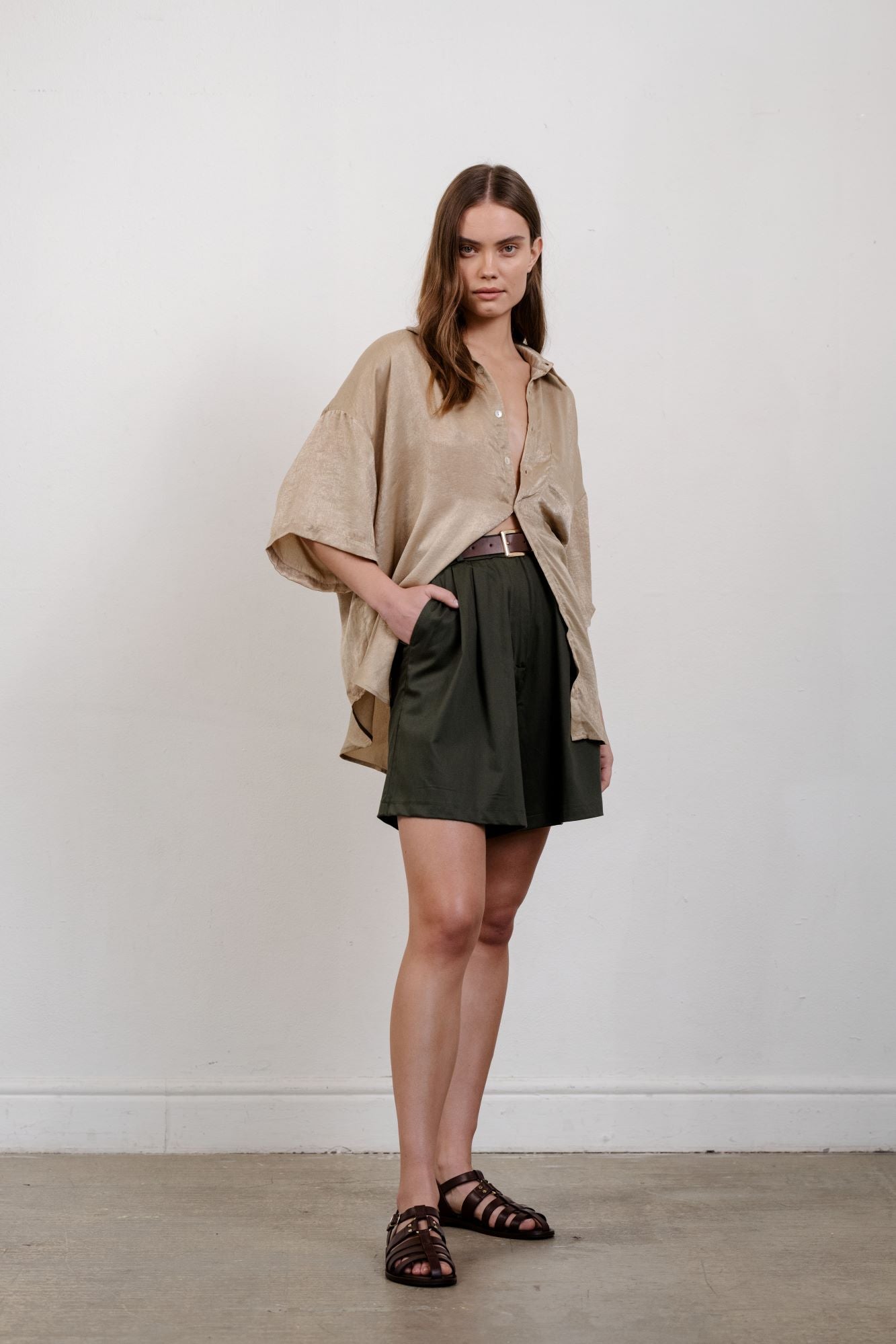 חולצת אוברסייס קסם