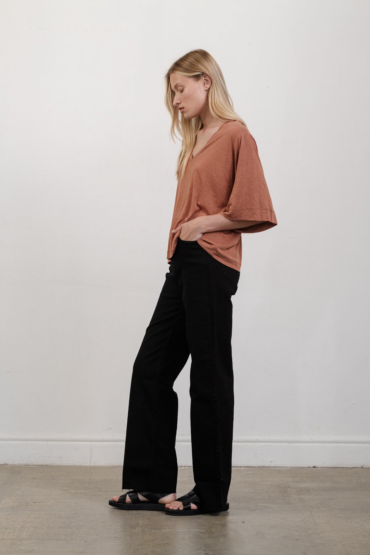 גינס שחור רודאו