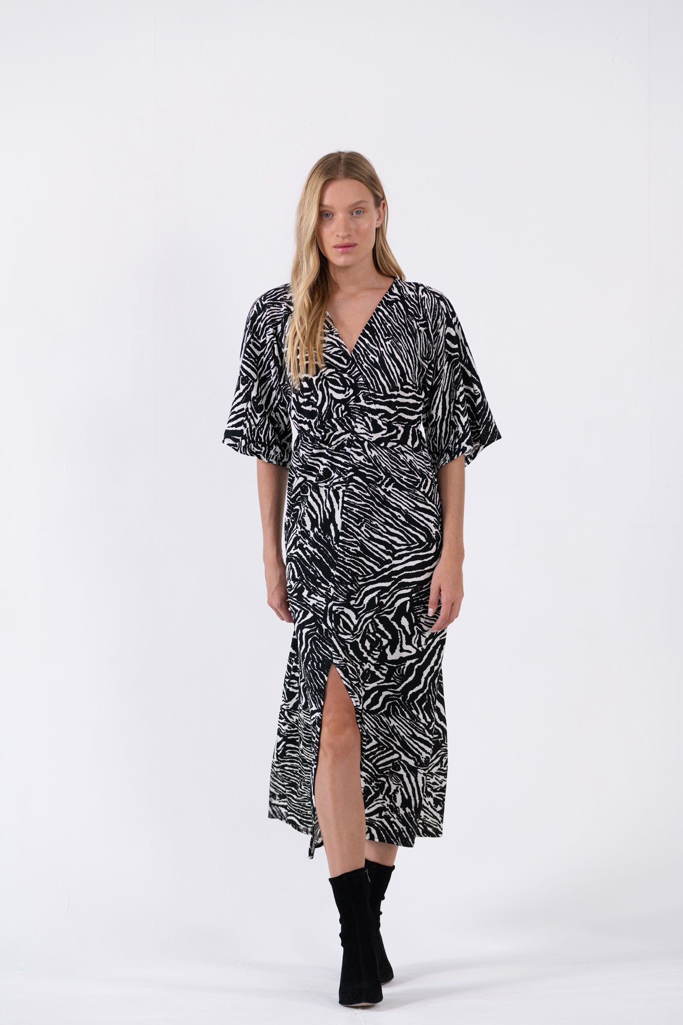 שמלת מעטפת דפוס זברה