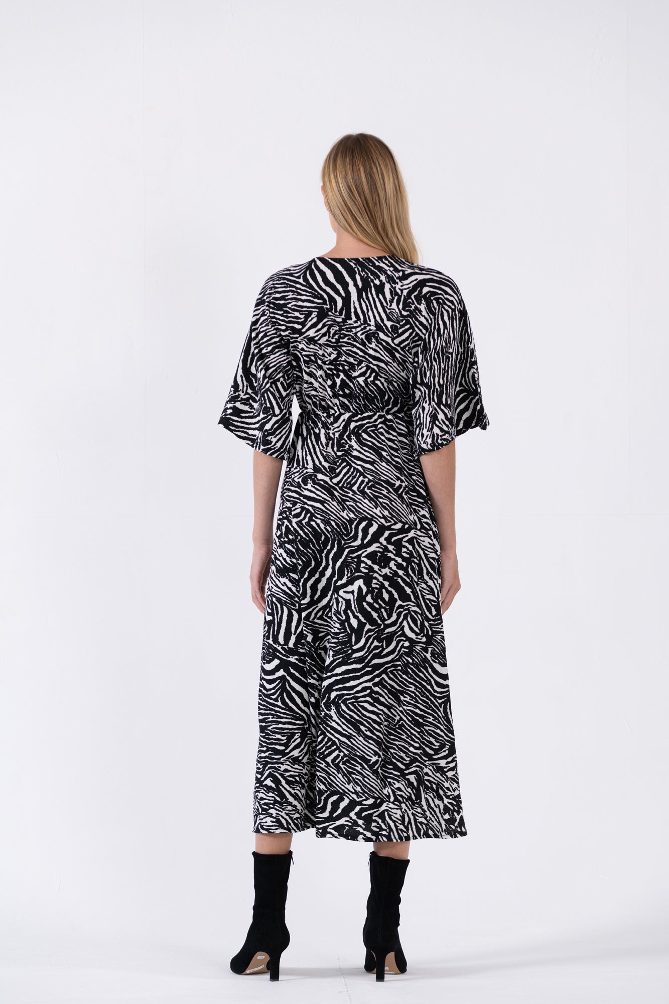 שמלת מעטפת דפוס זברה