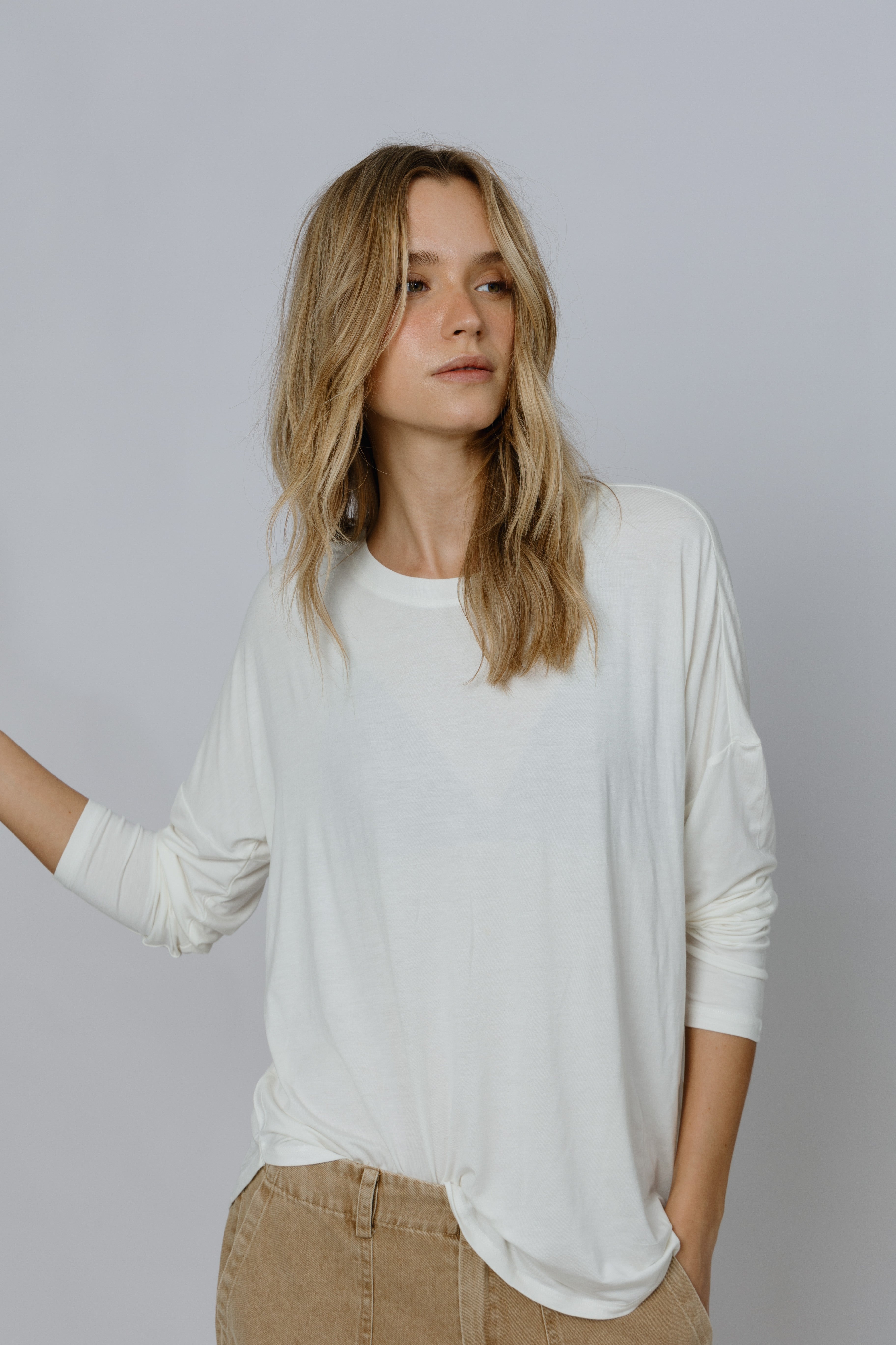 טי שירט בייסיק  מודל