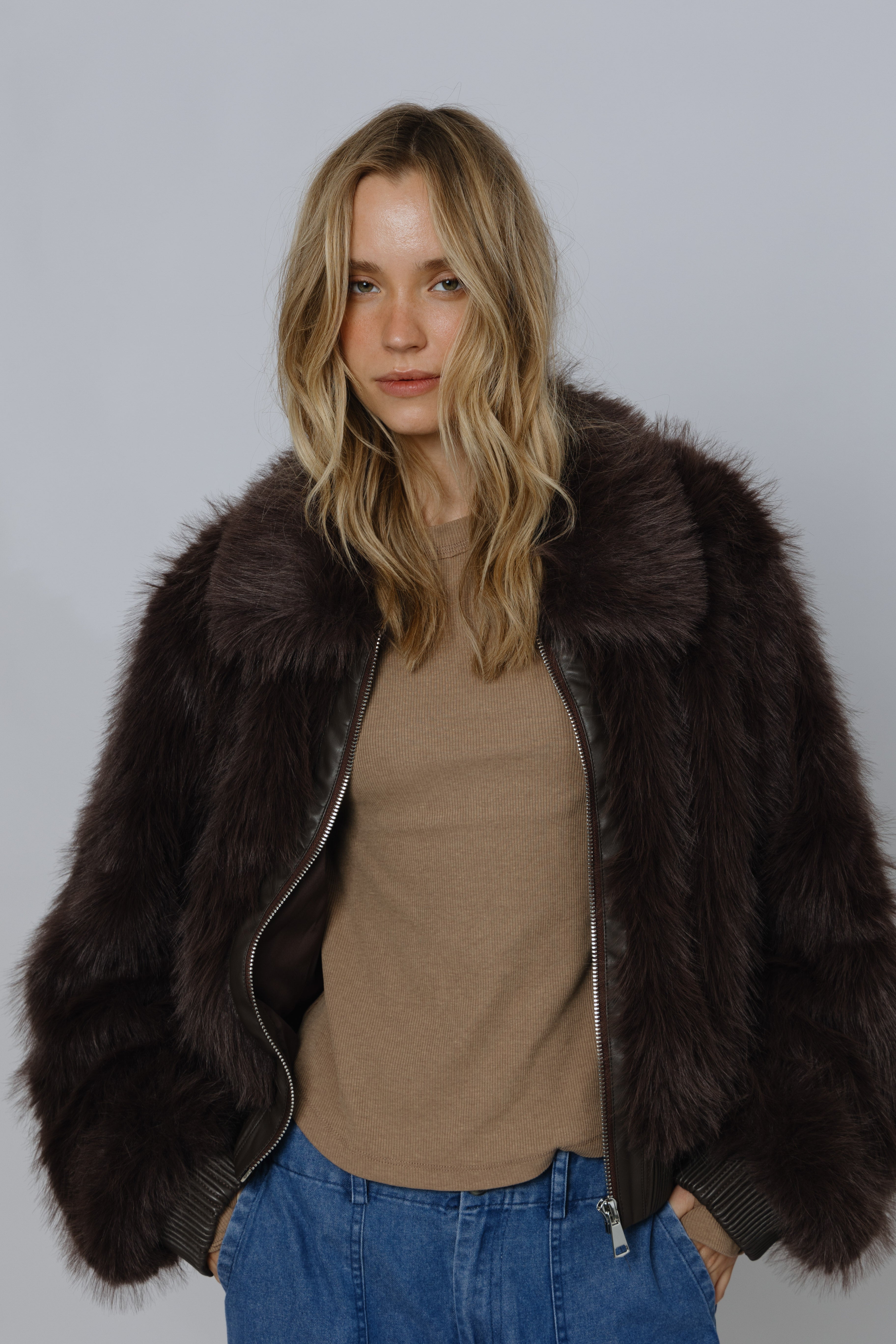 מעיל בומבר פרווה