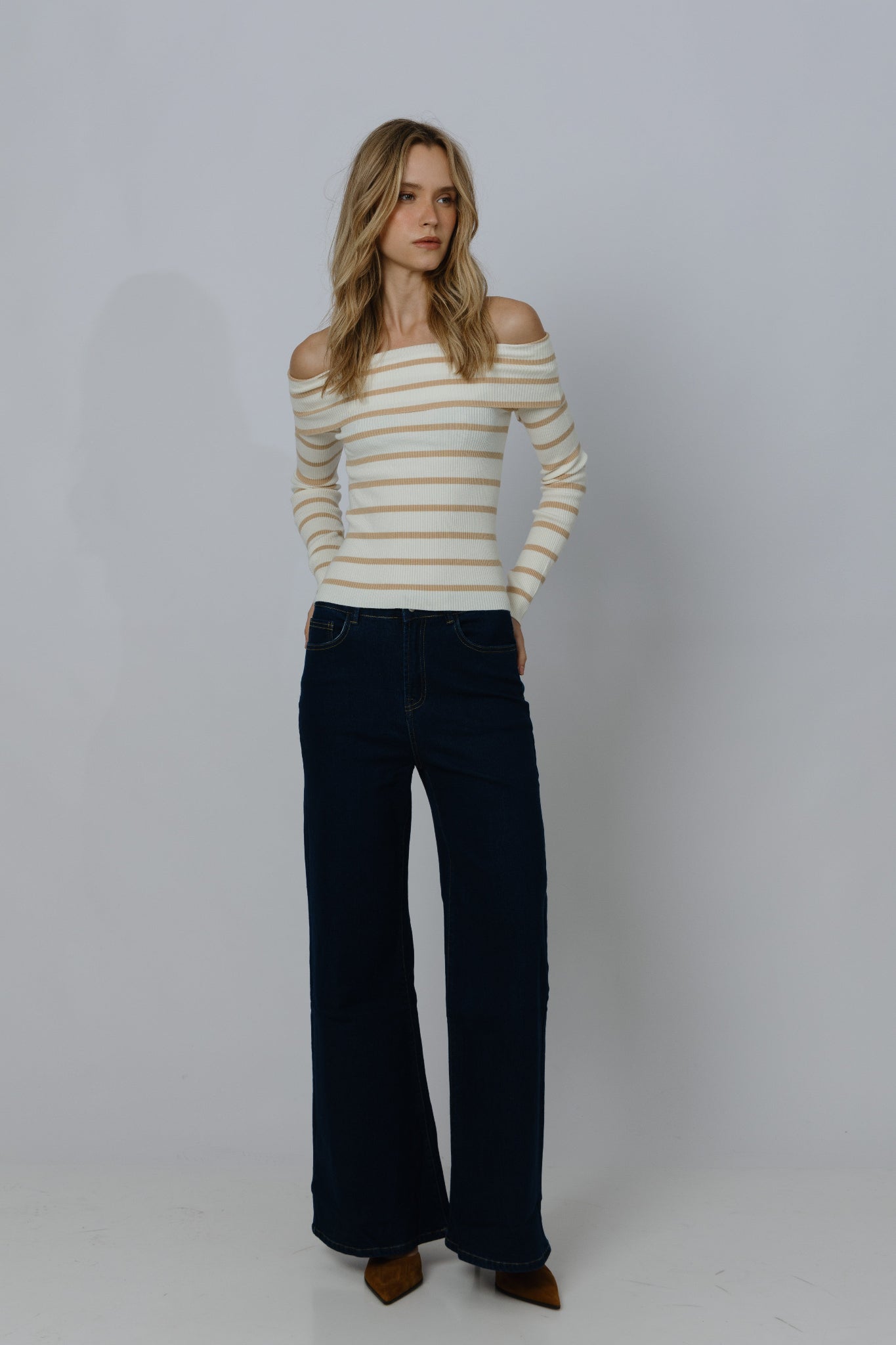 סריג פס אוף שולדר